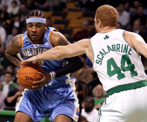 劳塔罗：很激动追平马佐拉的纪录，没想到自己能达到如此成就（劳塔罗：追平马佐拉纪录让我激动万分，未曾料到自己能取得如此成就）