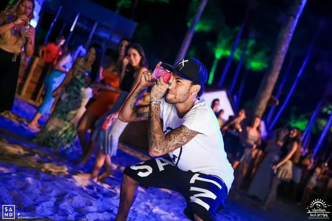 战海港两射一传，林加德加盟首尔65场比赛以来首次单场造3球（林加德战海港梅开二度送助攻，加盟首尔后65场首次单场参与3球）