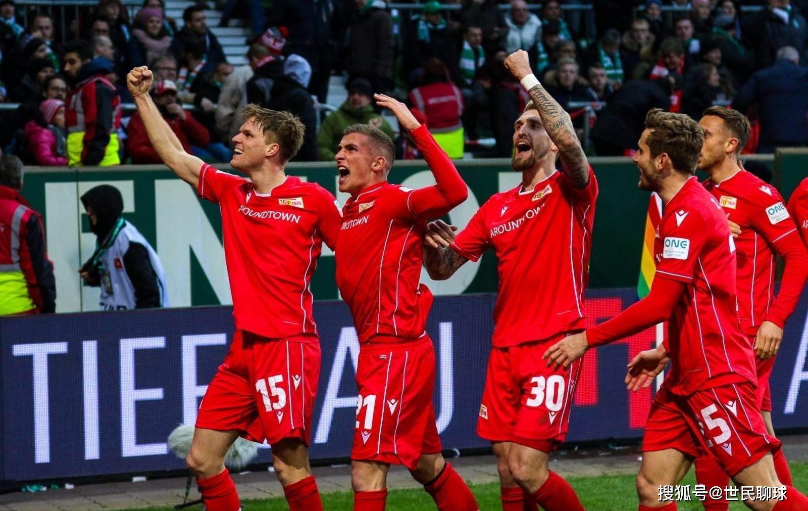 英超本赛季创造机会+成功过人双料20+仅6人 多库萨卡在列（英超本季造机与成功过人均20+者仅6人，多库、萨卡上榜）