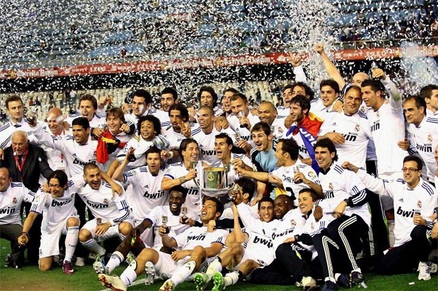 小法：根据我们的分析，国米各方面都是意甲最强的球队（小法：从我们的评估看，国米在各方面都称霸意甲）