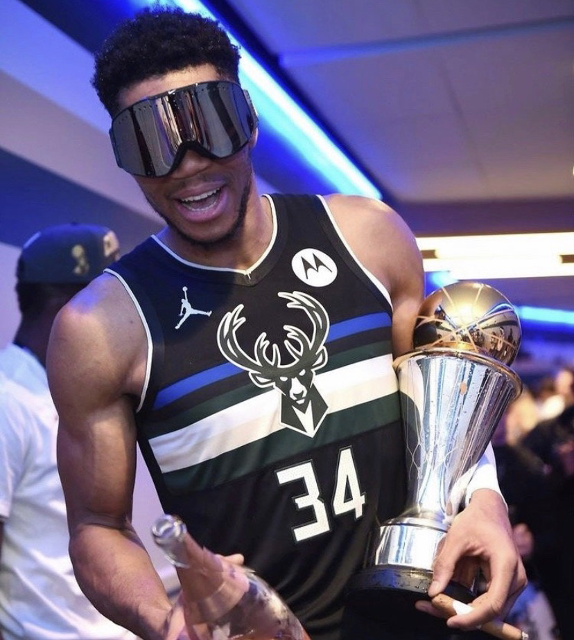 马刺VS雷霆首发！亚历山大+杰伦威+切特！马刺文班替补！（马刺战雷霆首发公布：亚历山大、杰伦·威廉姆斯、霍姆格伦领衔，文班亚马暂居替补）