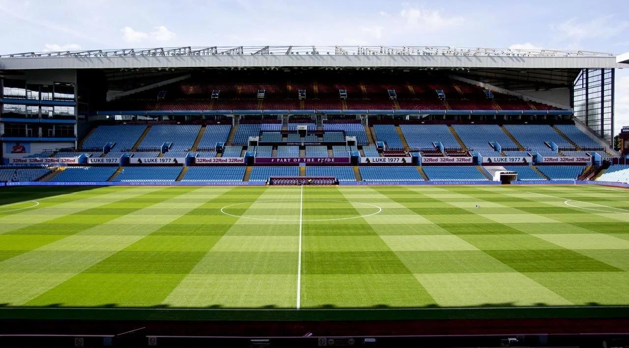 西媒：国际足联无权涉入内格雷拉案，但欧足联可对巴萨禁赛（西媒称FIFA无权介入内格雷拉案，UEFA可对巴萨实施禁赛）