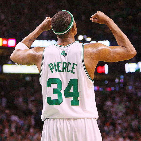 多古：纽卡中场组合控制力极强，比赛关键是身体对抗和二点球（多古：纽卡中场掌控力十足，胜负关键在身体对抗与二点争夺）